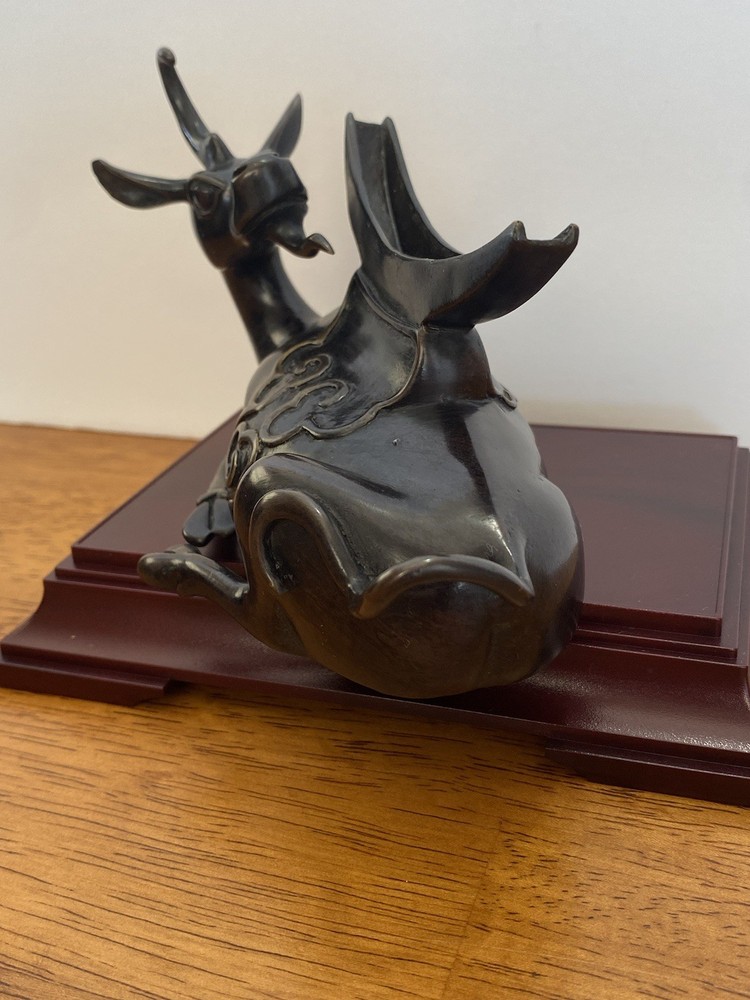 Chinese Ross mirror stand with mirror