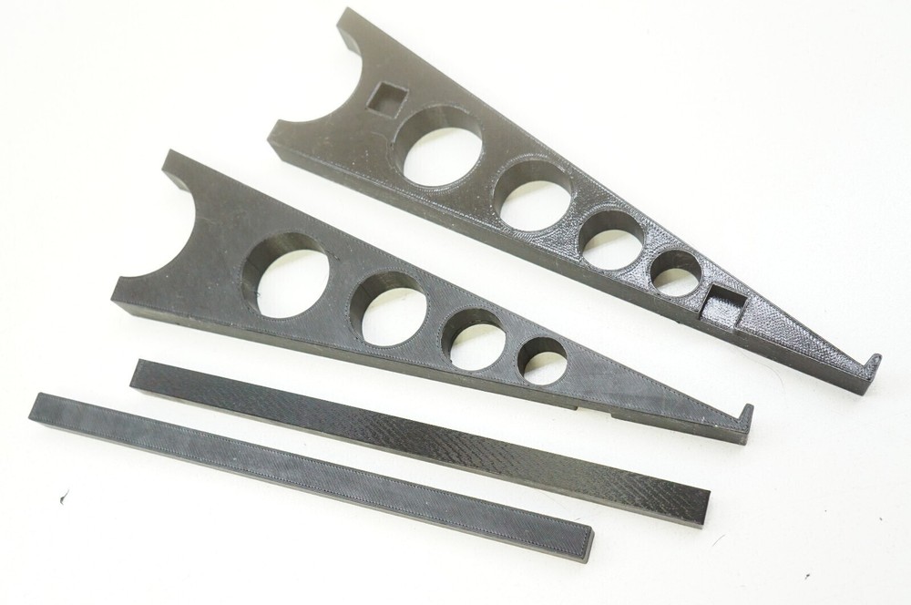 Custom Angled Display Stand for Akai MPC One & APC Mini MkII Studio Controller