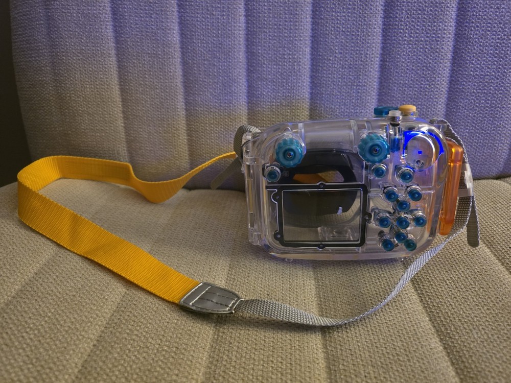 Canon Waterproof Case WP-DC11 - 40M/130ft