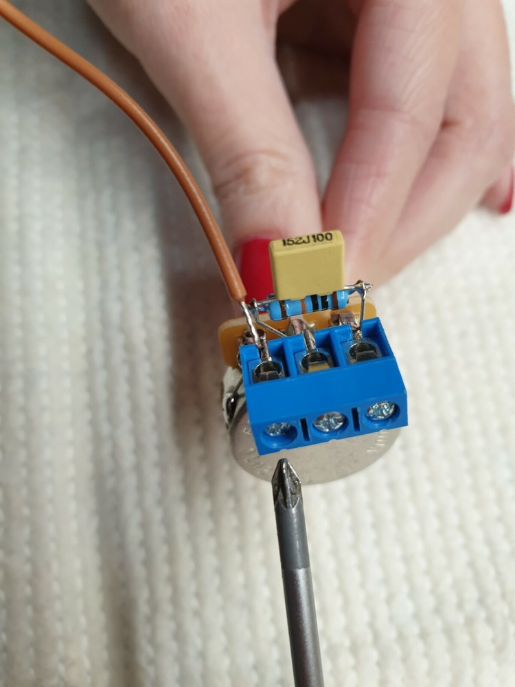 Solderless POT Volume 500K Tone 500K Push Pull for Guitar by MIHADO
