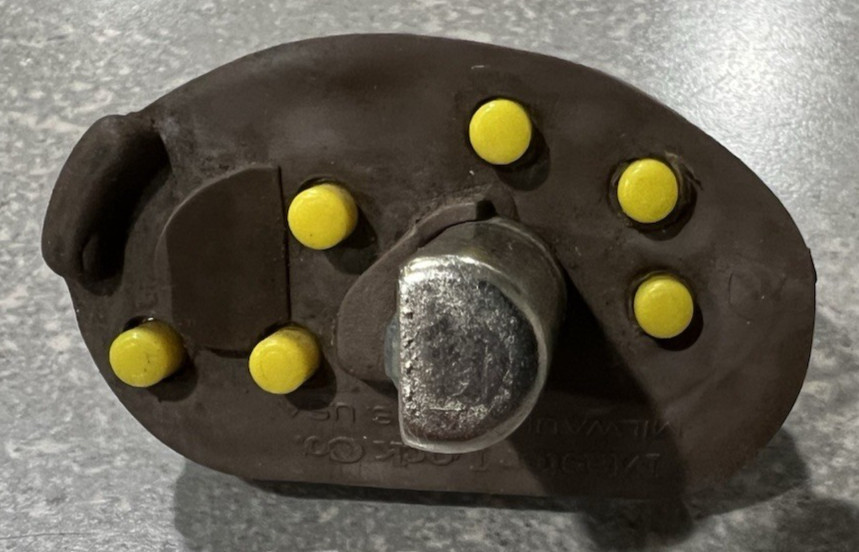 Vintage Master Lock, Two-Piece Trigger Lock with Key