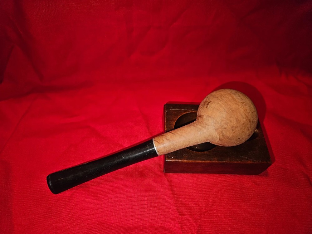 NEW Unmarked Smoke Pipe