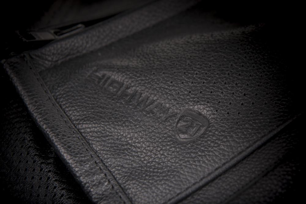 BLOCKADE VEST BLACK MD