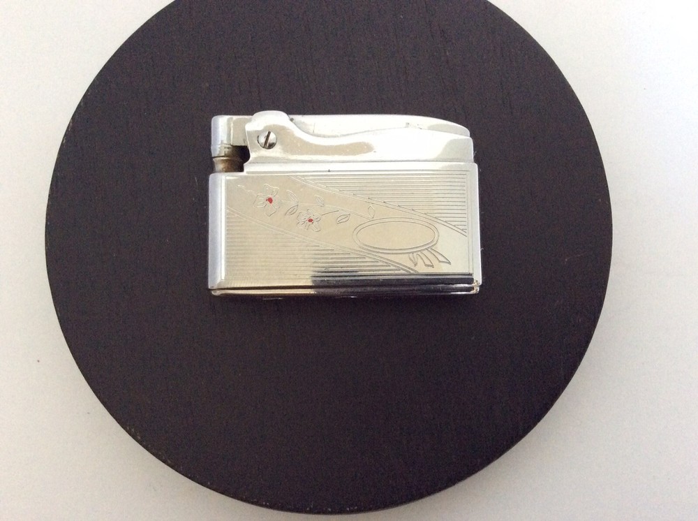 Vintage Ronson Venus Silver Lighter~Floral Etch Ready For Engraving
