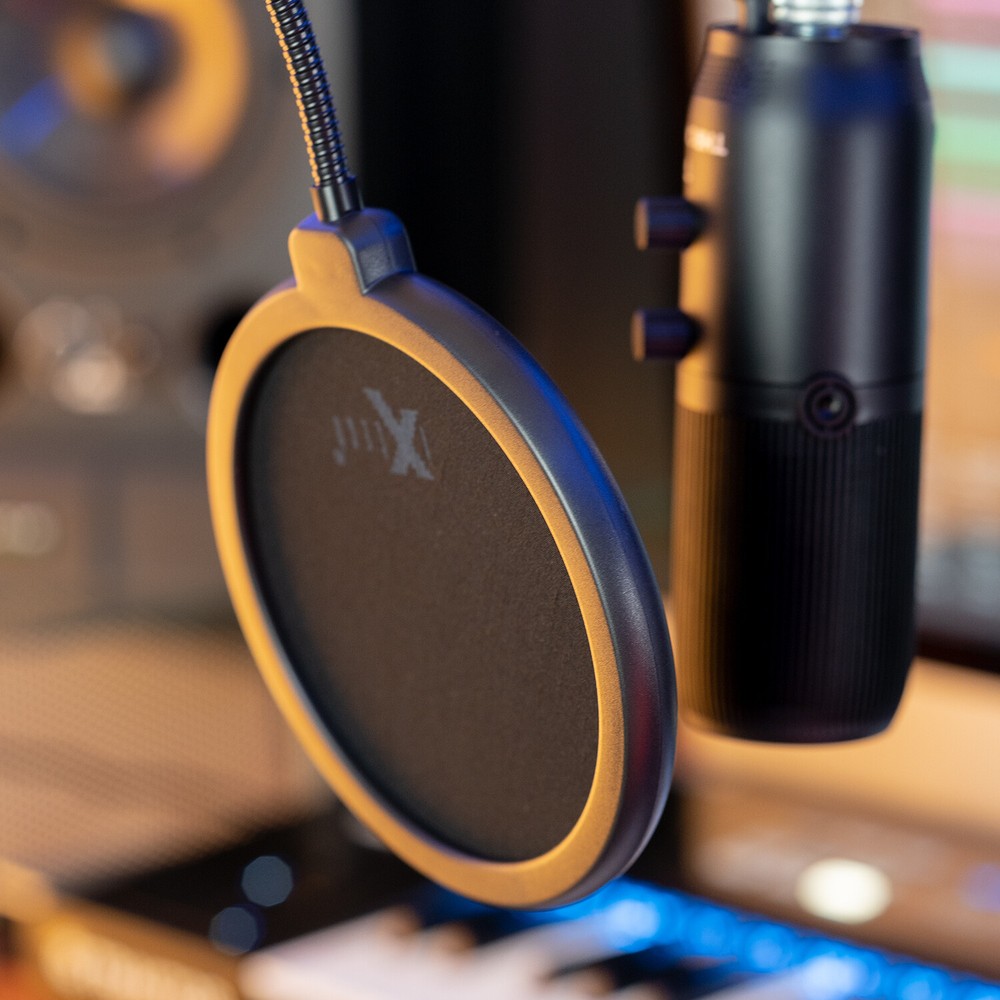 iXtech Professional Microphone Pop Filter Mask Shield For Blue Yeti and Any Mic.