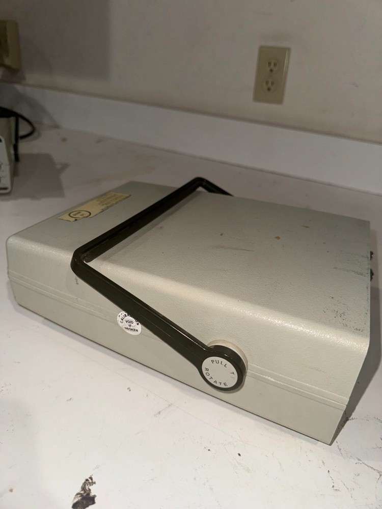 HP 5314 A universal counter