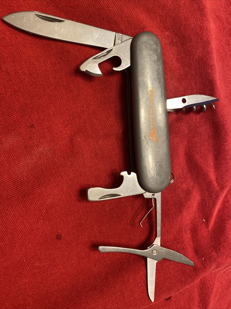 Multi Tool Pocket Knife 6-in-One