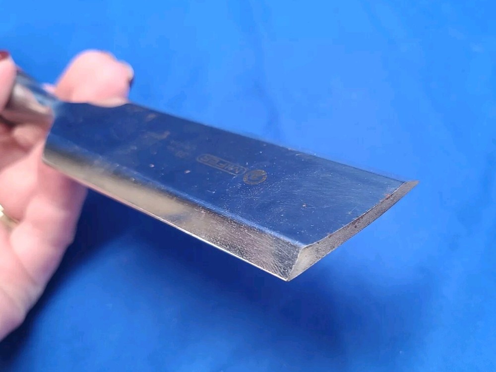 Mifer 1 1/2" Bevel Edge Socket Chisel (edge needs some TLC)