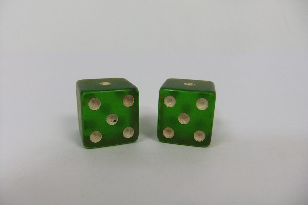 Green Translucent Bakelite Cheater Dice 9/16”