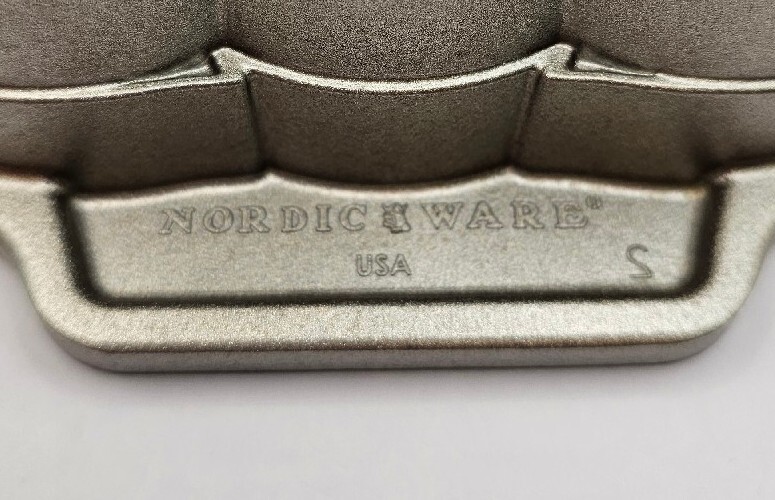 Nordic Ware Gingerbread 1 lb Loaf