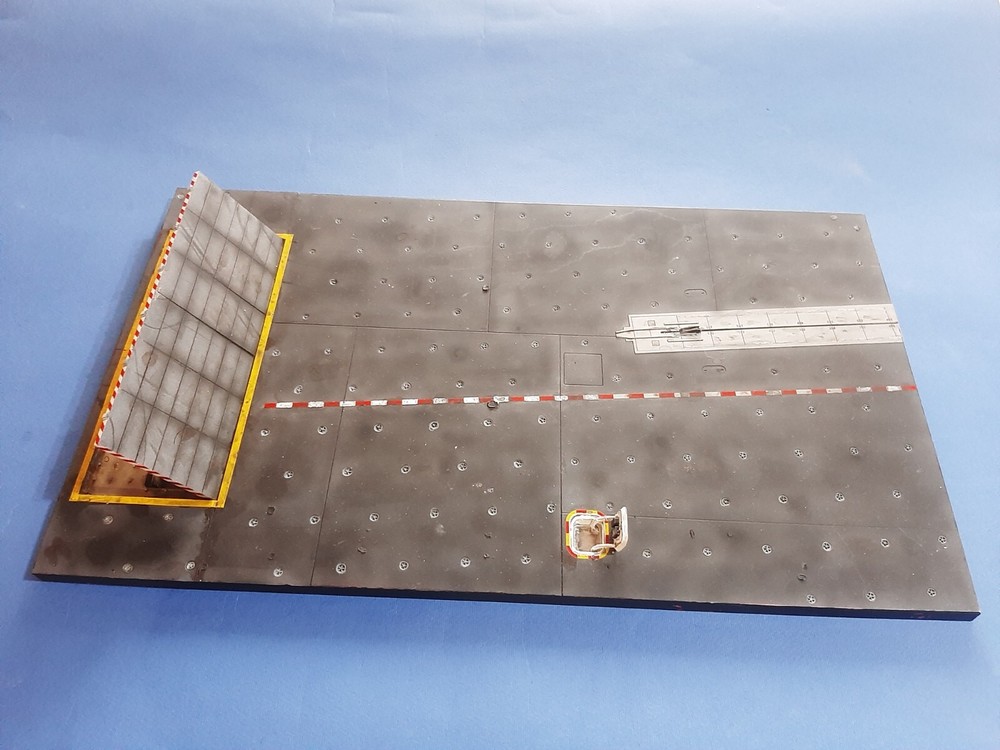 Carrier Deck diorama base 1/72 professional painted - ready for use