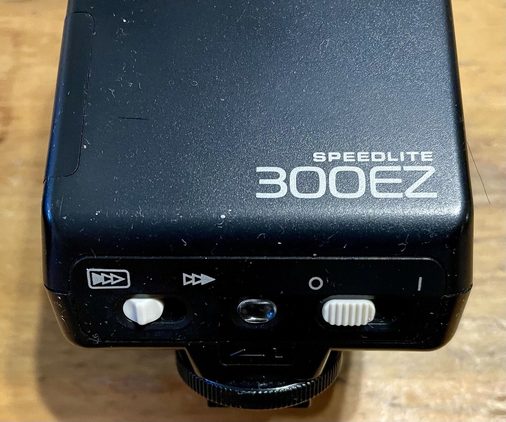 Vntg Canon EOS 650 Camera and Accessories