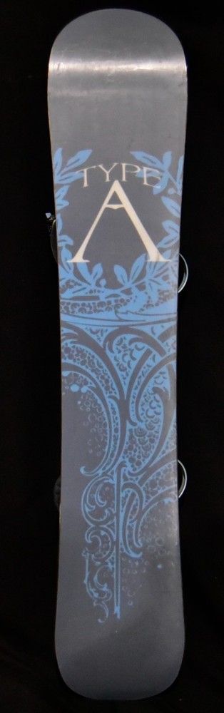 TYPE A SNOWBOARD SIZE 150 CM WITH MEDIUM BINDINGS