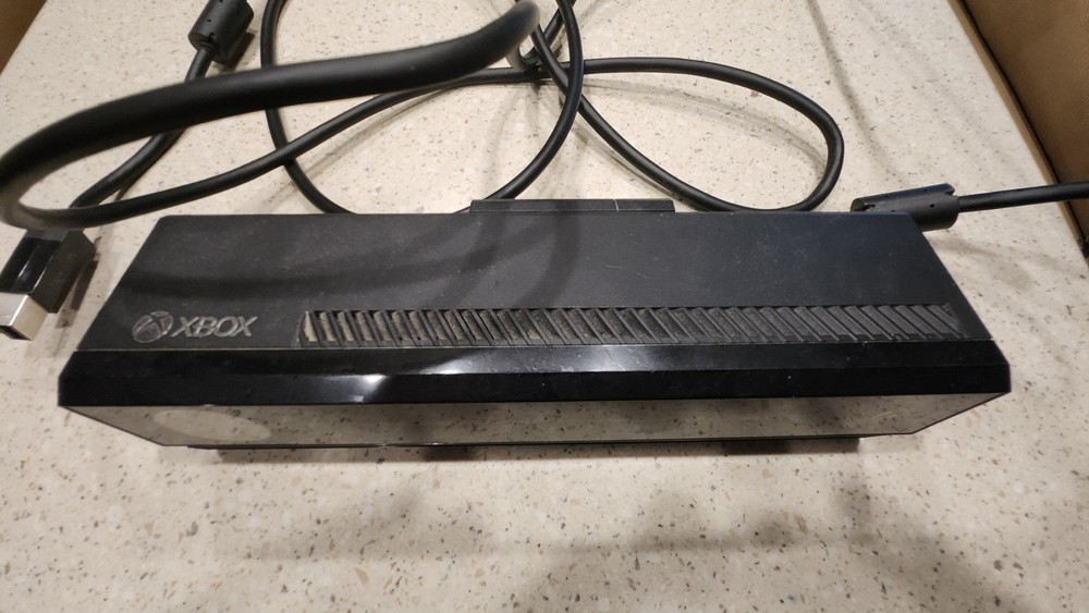 Xbox One Kinect Sensor Black Model 1520 Microsoft OEM Genuine Camera Motion