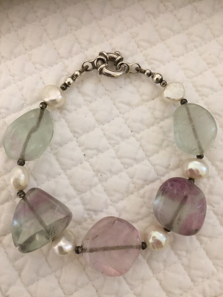 Amythyst And Green Stone Beautiful Bracelet