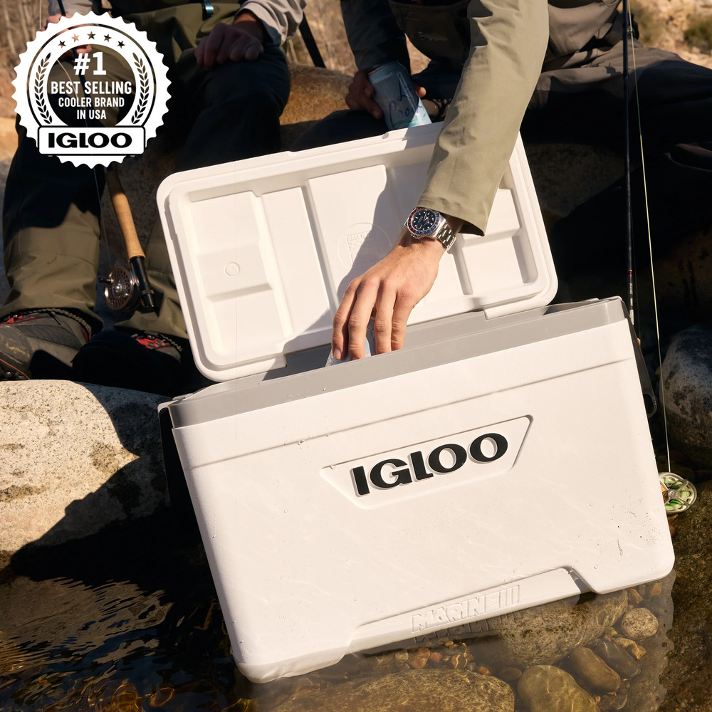 Igloo 25 QT Marine Hard Sided Cooler, White
