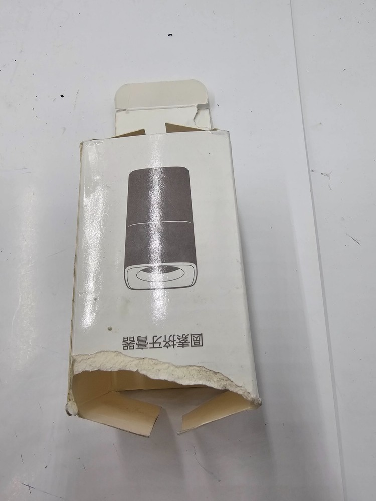 Round Toothpaste Squeezer AA124, Material abs & silica gel
