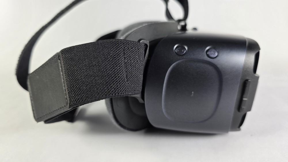 Samsung Gear VR with Controller SM-R324 Black