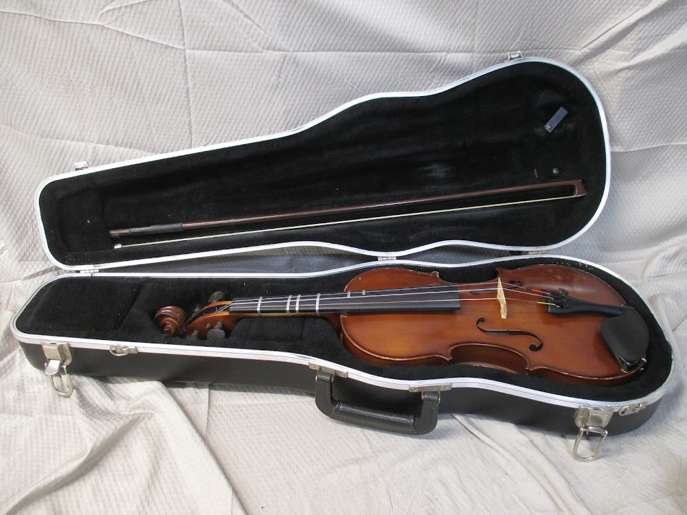 Otto Grunsfeld Violin Model 260 with Case