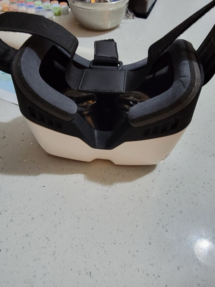 Zeiss VR One Plus Headset
