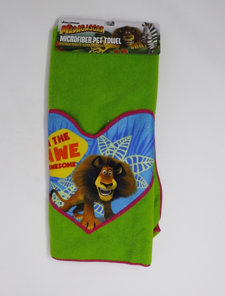 Dream Works Madagascar Microfiber Pet Towel