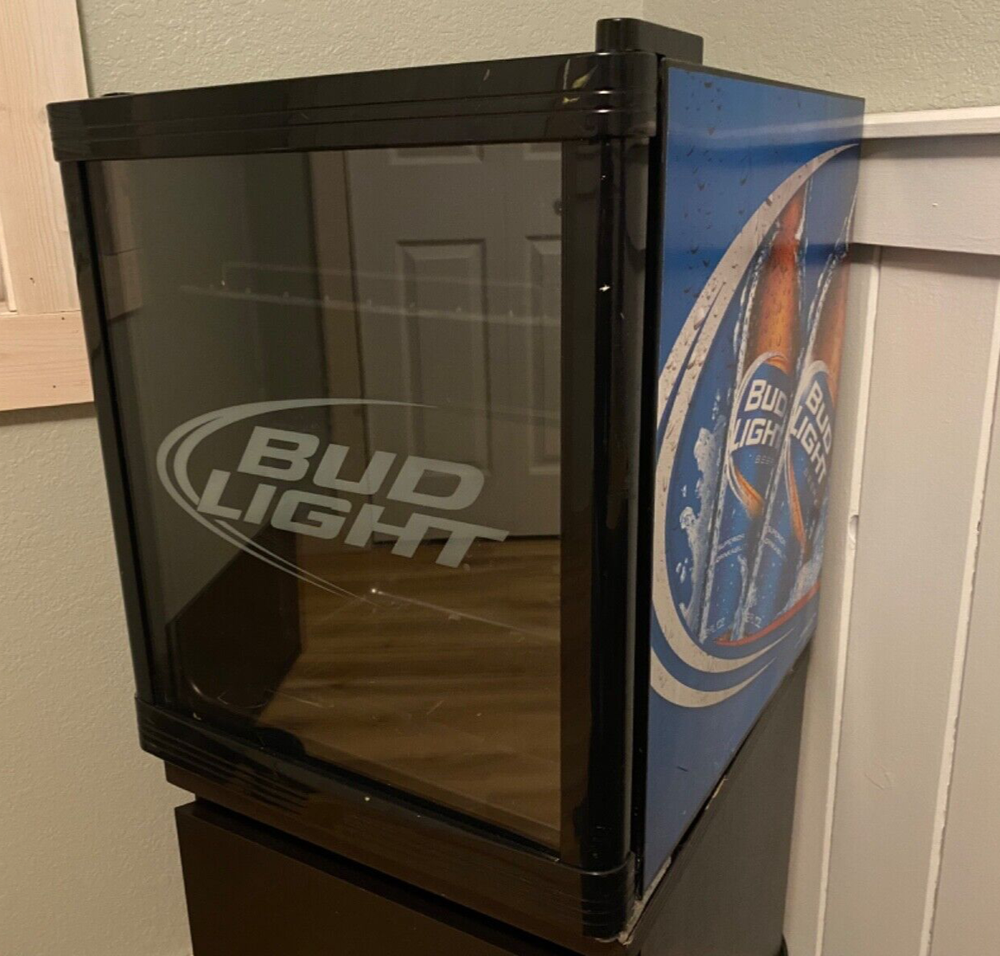 OFFICIAL BUD LIGHT FRIDGE MAN CAVE BAR RARE
