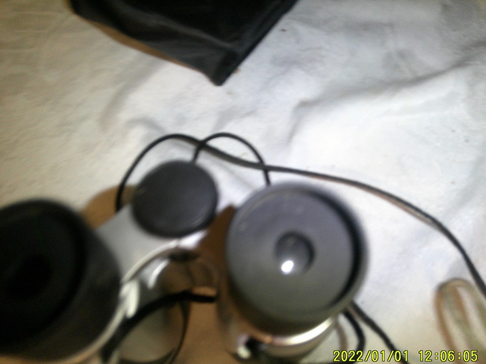 UNBRANDED SMALL BINOCULARS 5X30