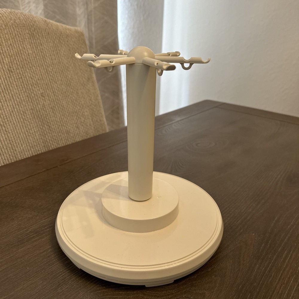 Rotating Display for Labubu Keychains Storage Decorative Decor
