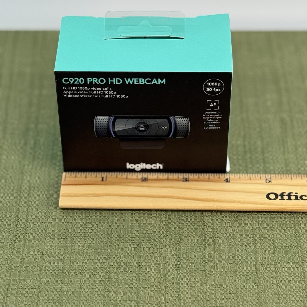 Logitech C920 Pro HD Webcam - Black