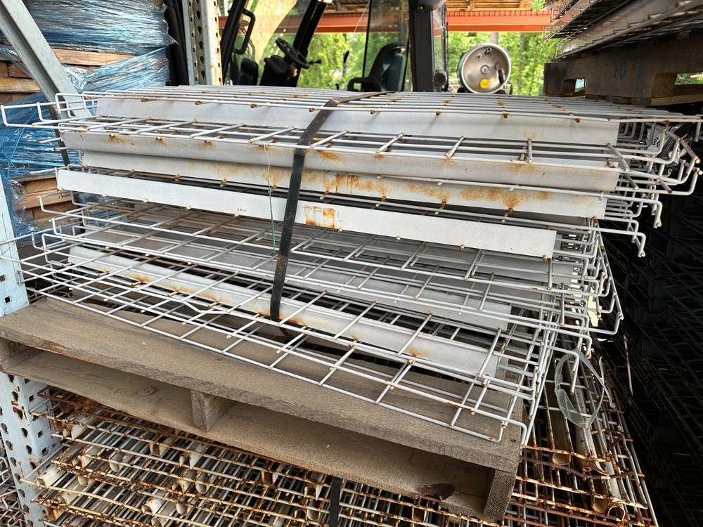 42x32 Pallet Racking Waterfall Wire Deck
