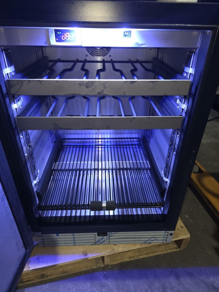 Perlick HC24BB42L 24" Undercounter Beverage Center - PANEL READY SOLID DOOR