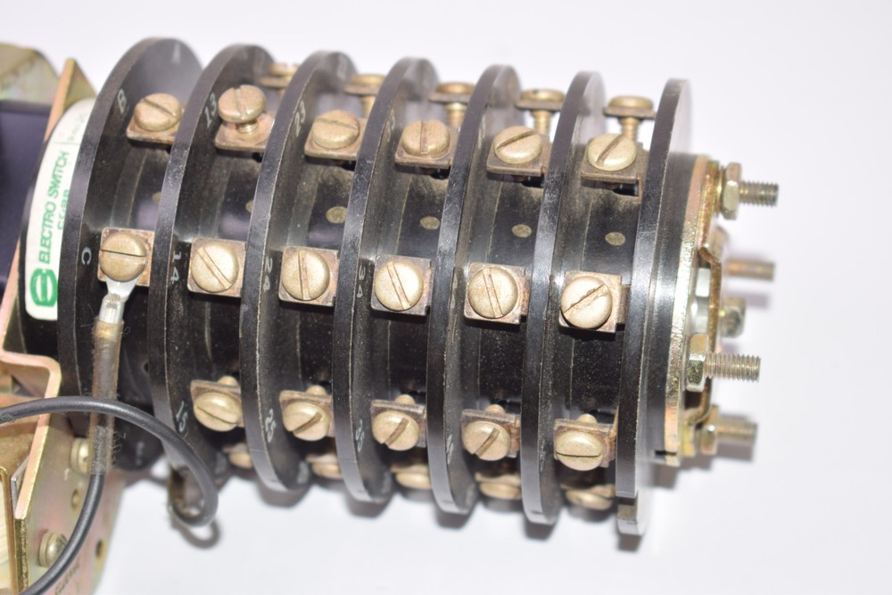 Electro Switch L0A Lock-Out Relay Electric Switch