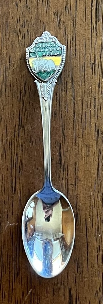Tiny sterling silver souvenir spoon Chicago Natural History Museum 10g
