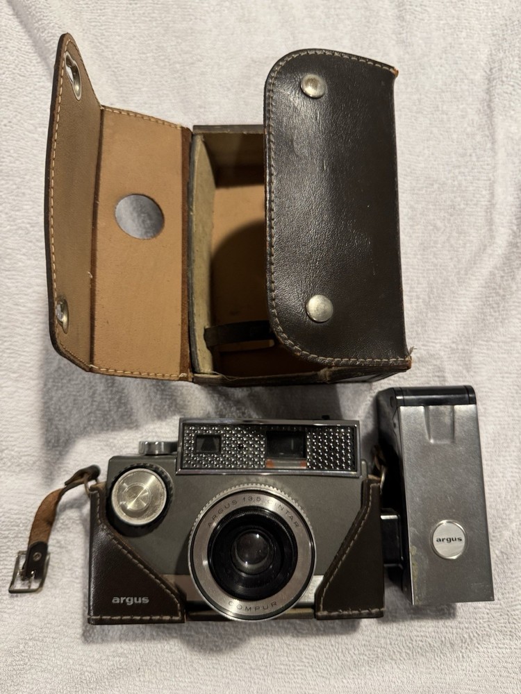 Argus Autronic 35mm Camera Silver Black with Case & Flash Attachment