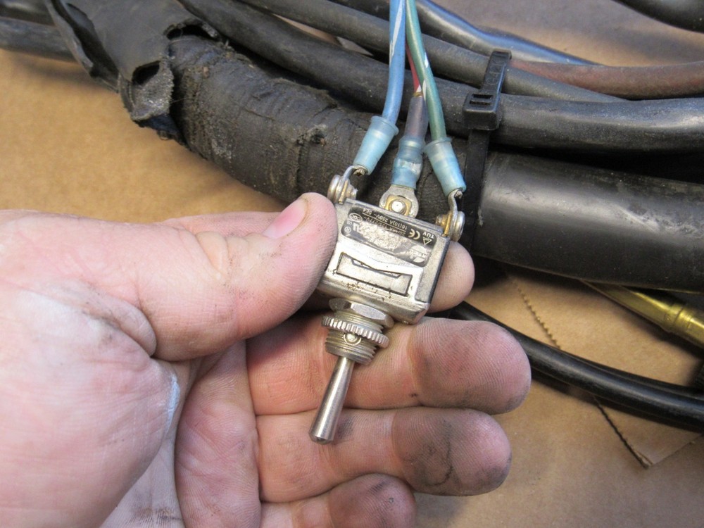 Johnson Hydro-Electric Drive Remote Control Box w/ Harness