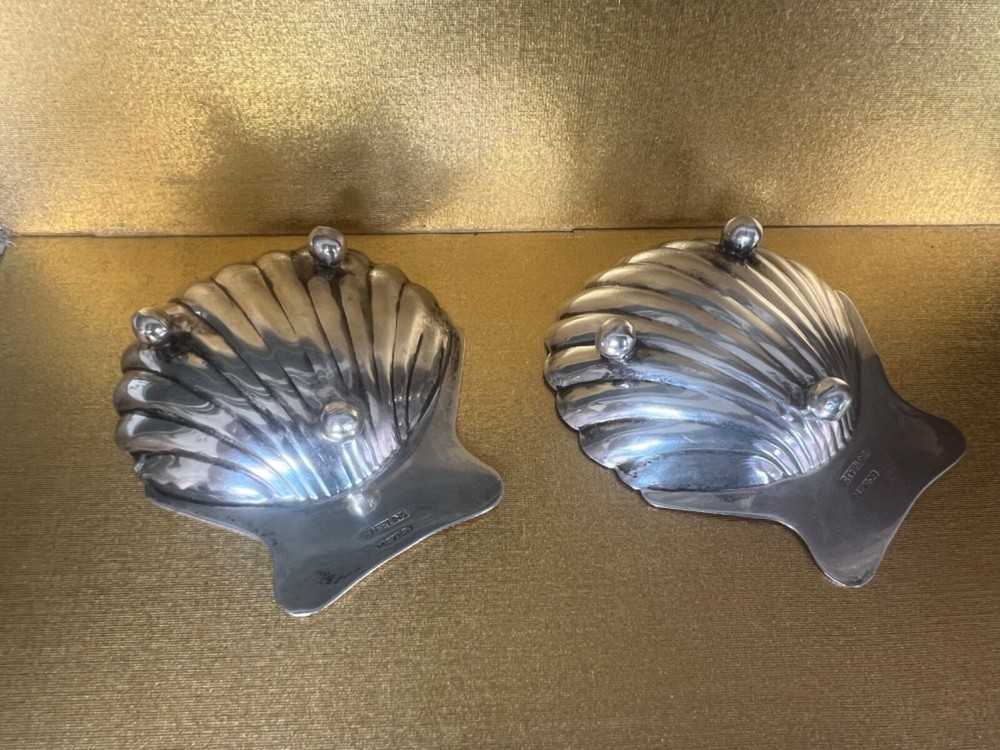 STERLING MEXICO 3/CLAM SHELL W/ HANDLE SERVER PLUS 2 INDIVIDUAL CLAM SHELLS