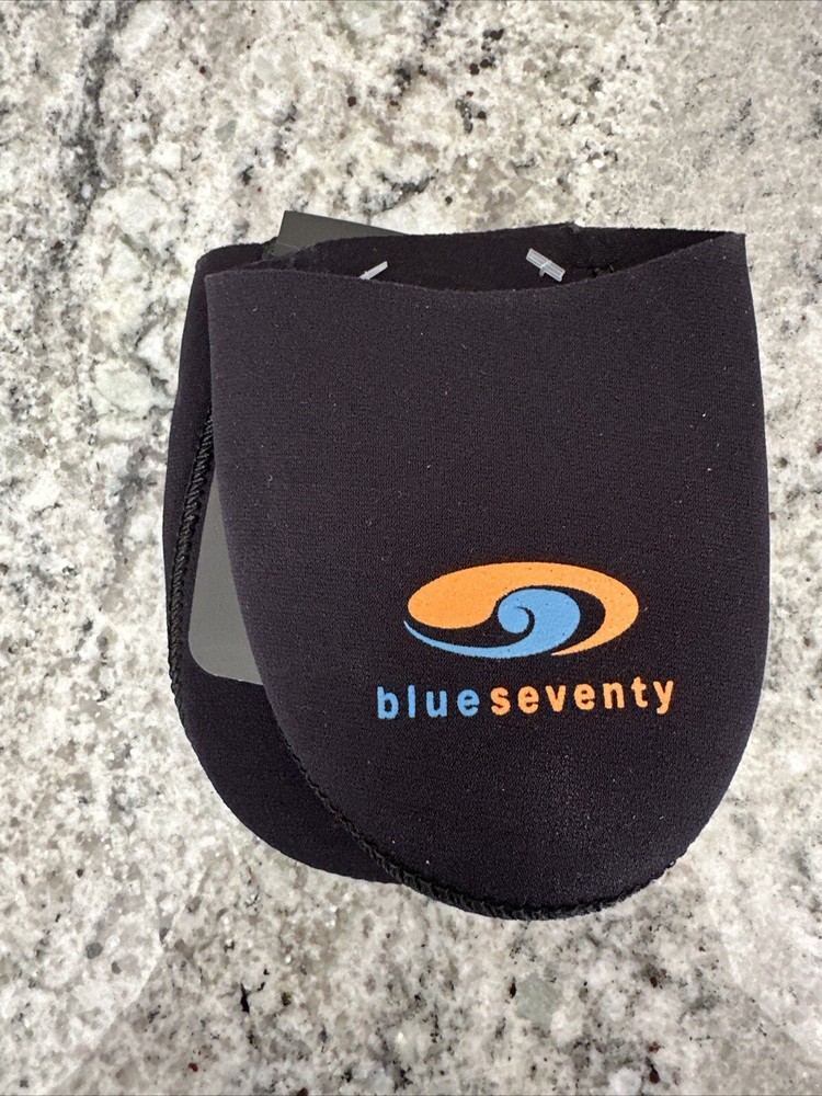 BlueSeventy Toe Covers / Warmers, Large