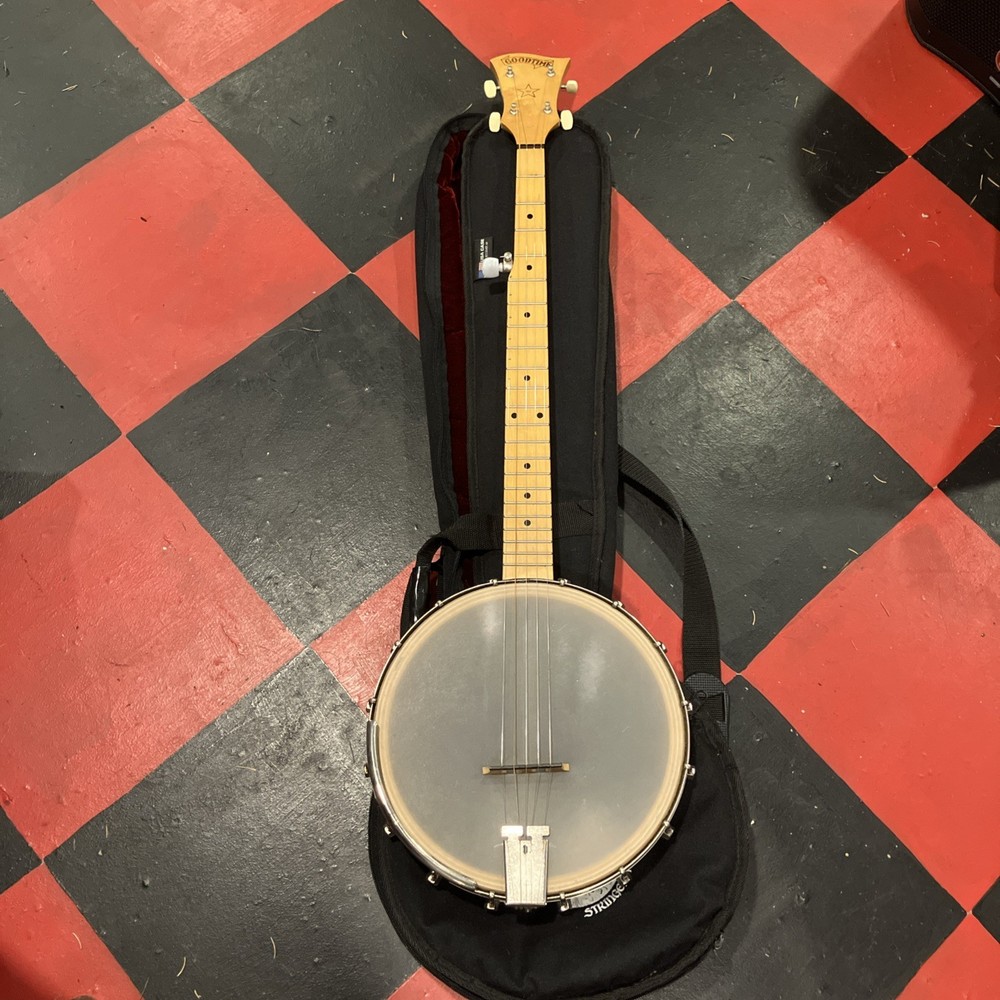 Deering Goodtime 5 String Banjo - Gumby Head - Open Back + Soft Case