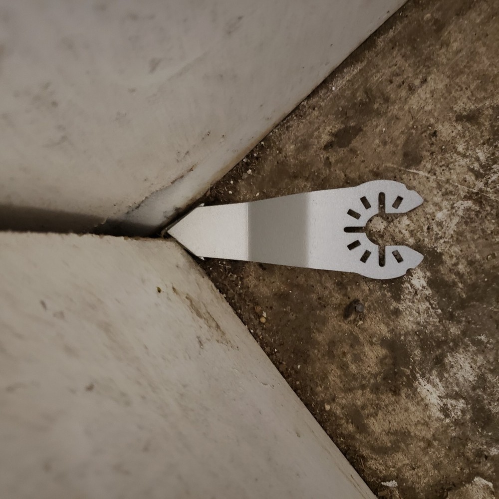 Diamond Segment Oscillating Corner Tool Attachment for Concrete - 30# Grit