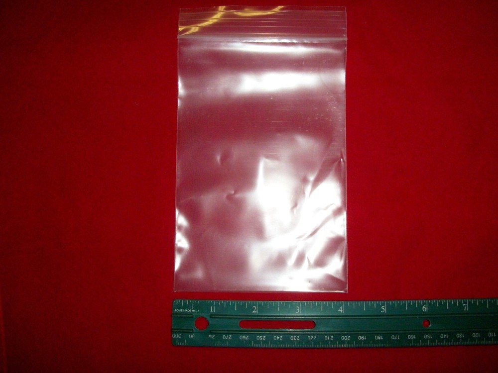 100 new 4" x 6" zip lock bags REGULAR POLY for soft plastic baits *THICK 4 MIL*