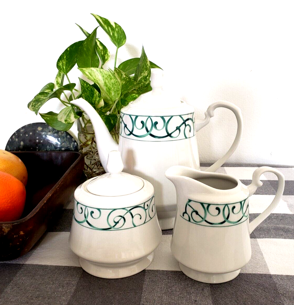 Tea Service charming 5 pc. vintage