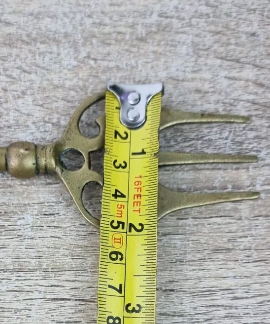 Vintage Brass Fire Side Toasting Fork Ship On Handle