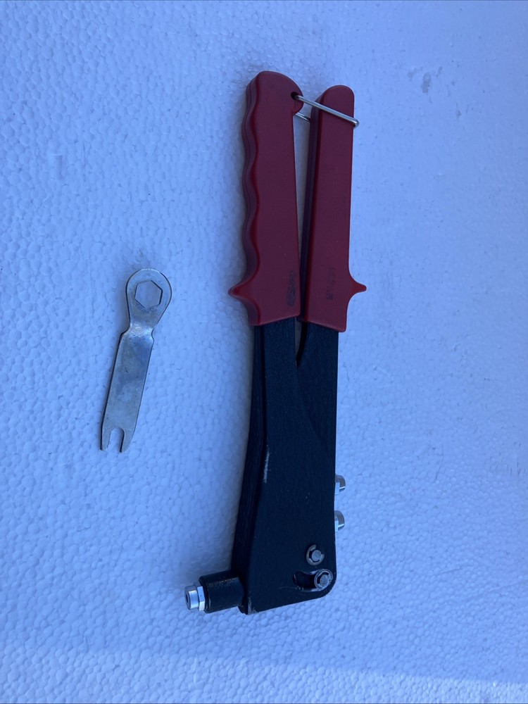 Swingline Rivet Tool CT-2 Great Condition - Includes Original Packaging