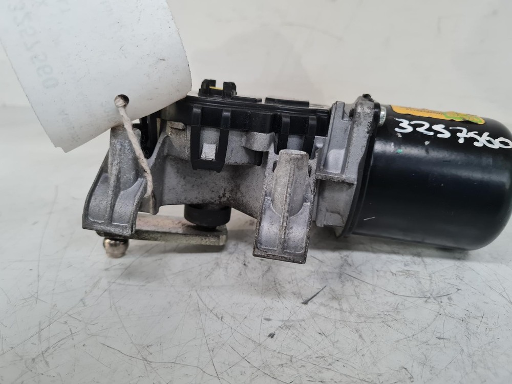 RENAULT CLIO IV 2016 FRONT WIPER MOTOR 5 DOOR HATCHBACK