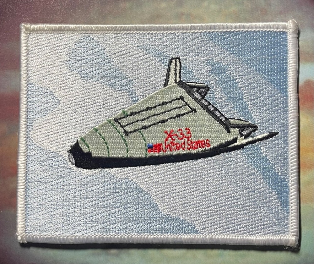 NASA X-33 LOCKHEED MARTIN SUBORBITAL PATCH LIGHT EARTH BACKGROUND VERSION