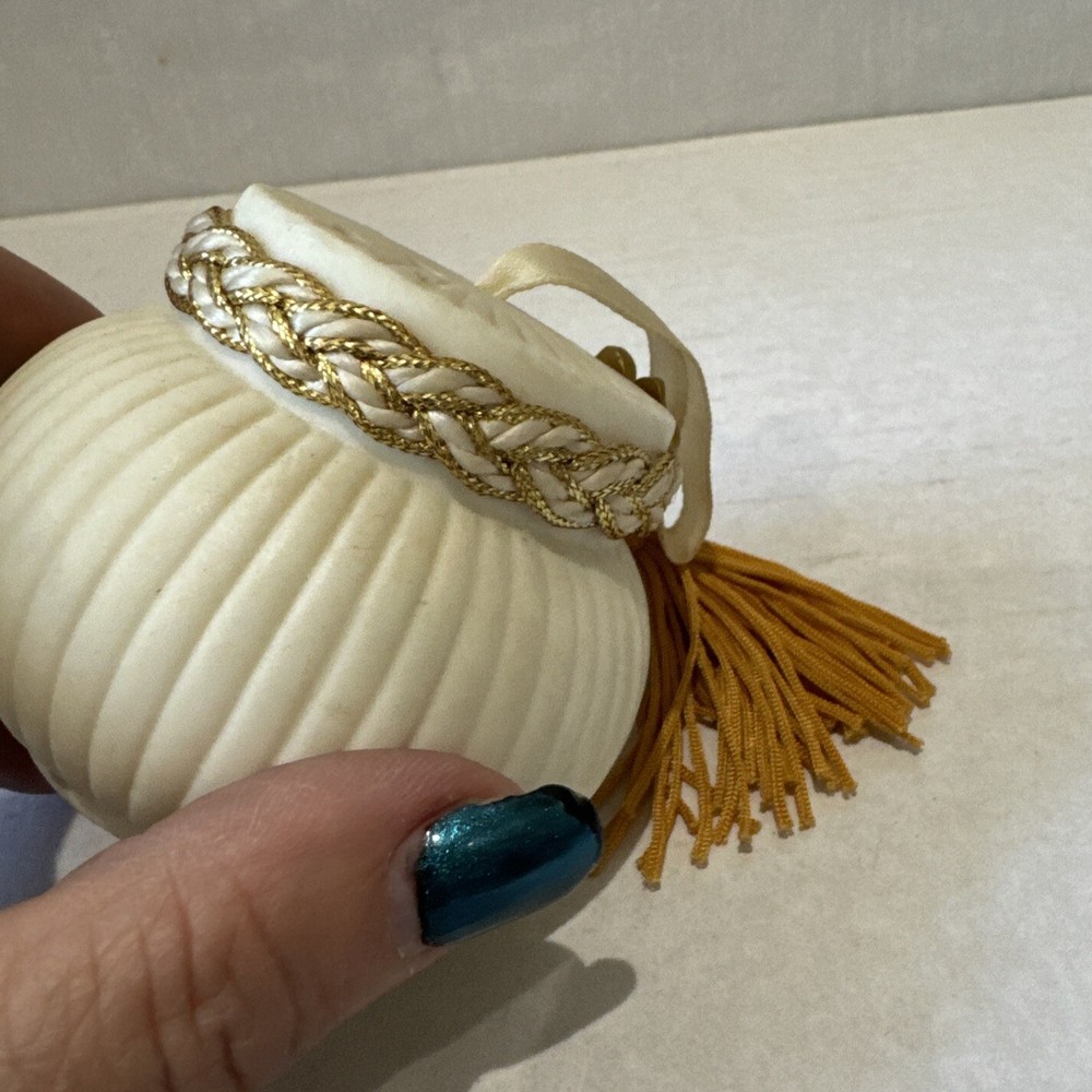 Fancy Vtg Ivory Ceramic Bulb & Tassel Atomizer Perfume Bottle 2.5”