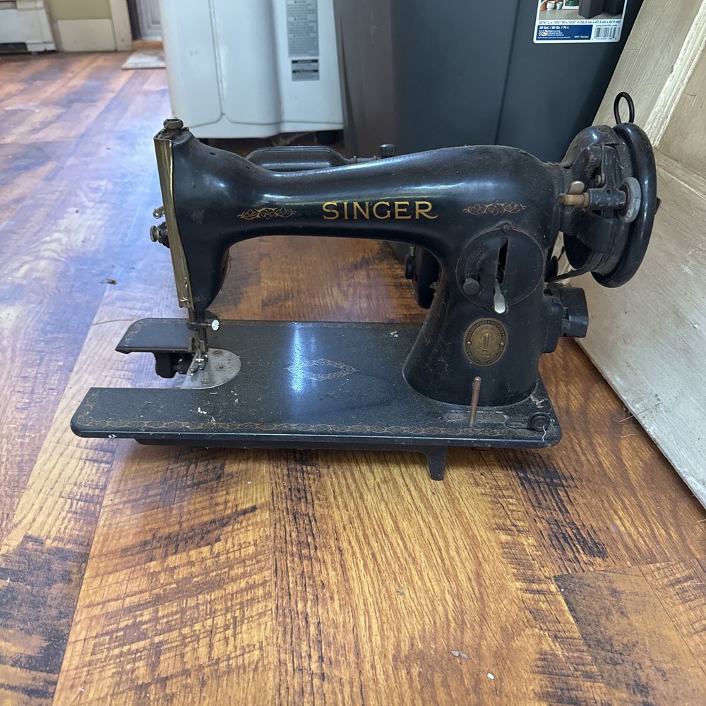 Vintage Singer Sewing Machine Does Not Work
