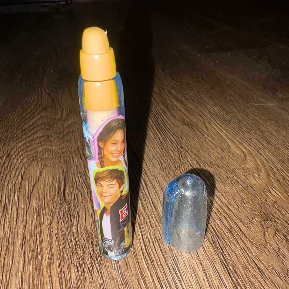 Y2K High School Musical stackable eraser