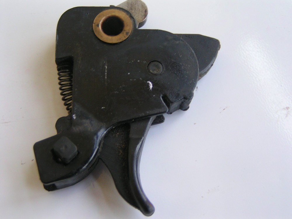 DAISY MODEL 1938B TRIGGER ASSEMBY