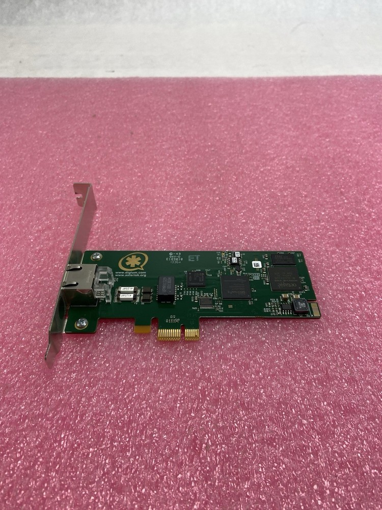 Digium TE133 Single Span T1/E1 PCI-E X1 Digital Telephony Card